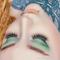 lolly_dreadful Meztelen