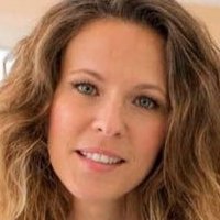 Lorie Pester Meztelen