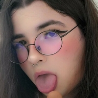 lucyqrow Meztelen
