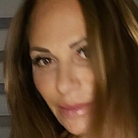 madameluciano Meztelen