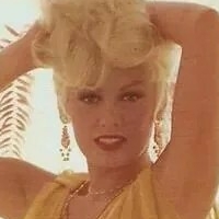 Mamie Van Doren Meztelen