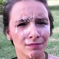 Maria Leonne Meztelen