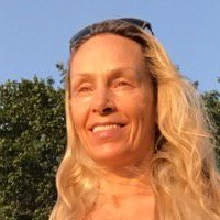 Marianne Hettinger Meztelen