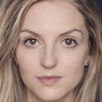Maude Hirst Meztelen
