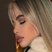 Melani Francetic Meztelen