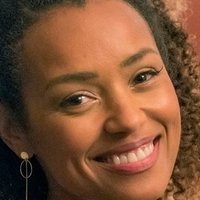Melanie Liburd Meztelen