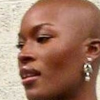 Memu Conteh Meztelen