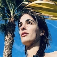 missyennii Meztelen