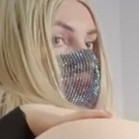 MistressSacred Meztelen