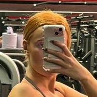 Mollie Street Meztelen