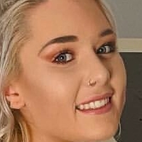 Molly Harding Meztelen