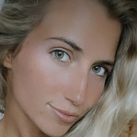 Molly Kirky Meztelen