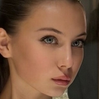 Monaco Greene Meztelen