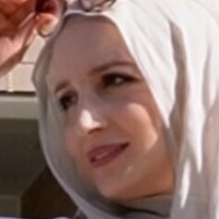 Najah Hatahet Meztelen