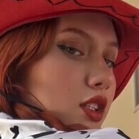 Natashita Meztelen