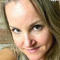 Naughty Nurse Meztelen