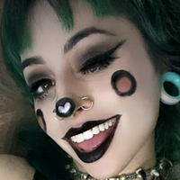 Nekomia Meztelen