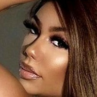 Nicole Sky Meztelen