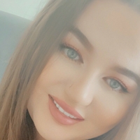 nikibix Meztelen