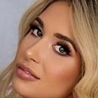 Nikki Sandiego Meztelen