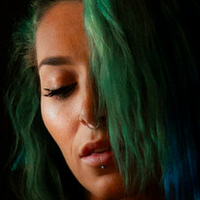 Nixon Newell Meztelen