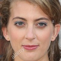 Nora Binder Meztelen