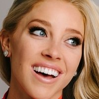 Olivia Harlan Meztelen