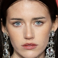 Olivia Neill Meztelen