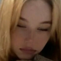 onlybabygirl2000 Meztelen