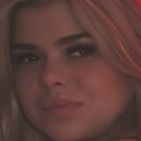 Paige Collett Meztelen