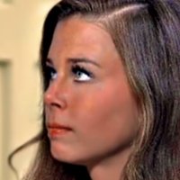 Pegi Boucher Meztelen