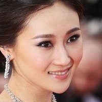 Peng Lin Meztelen