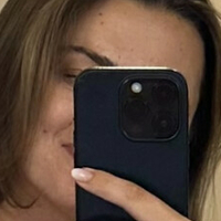 Poppy Hollins Meztelen