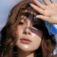 q.namii / trtxzxm / ntatmii / trtxzxmm / namii11455 Meztelen