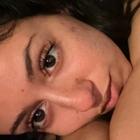 ravennn Meztelen