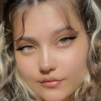 RED Mariana Meztelen