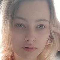 Rineya Meztelen