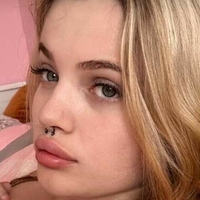 Roselinde Meztelen
