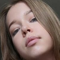 Russian-speaking streamers Meztelen