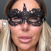 samaltham69 Meztelen