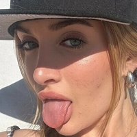 Sami Sheen Meztelen