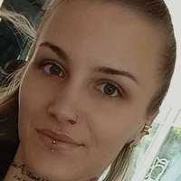 Selina Schwarz Meztelen
