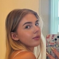 serenagrace1 Meztelen