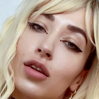 Shameless waifu Meztelen