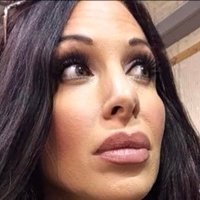 Shayna Ryan Meztelen