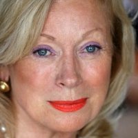 Shirley Corrigan Meztelen