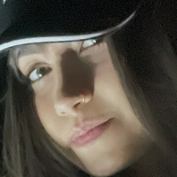 shyonthelow Meztelen