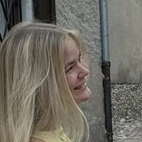 Sophiakienzle Meztelen