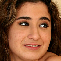 Sophiayoung Meztelen