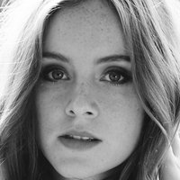 Sophie Rundle Meztelen